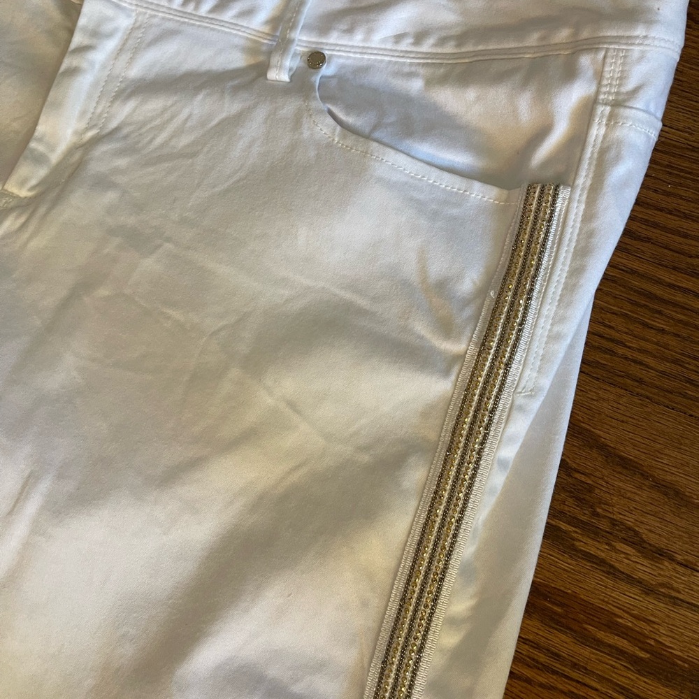 Elegant Lilly Pulitzer Women's White Jeans with Gold Trim Size 16 - Picture 2 of 5